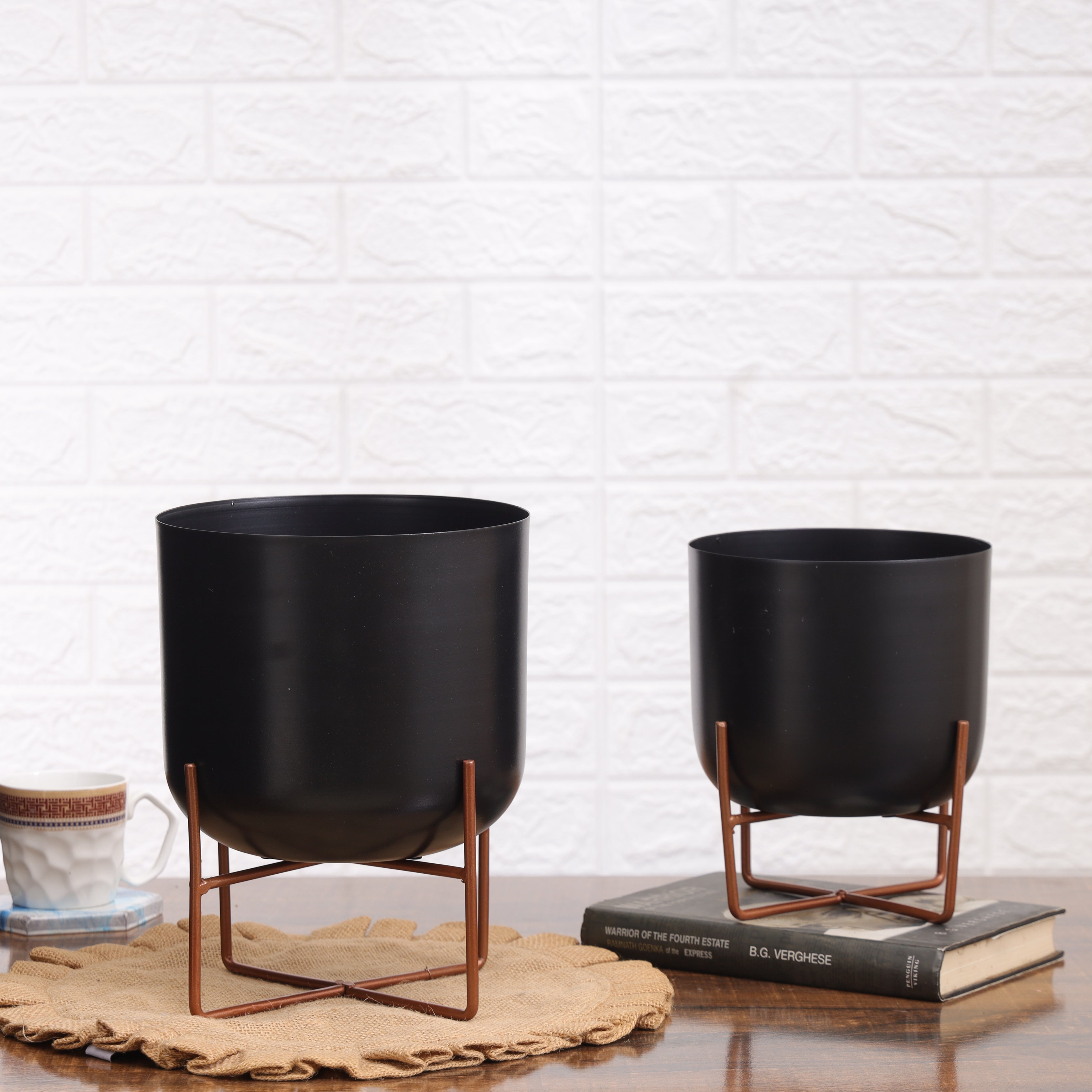 Olive Black Planters (Pack of 2)